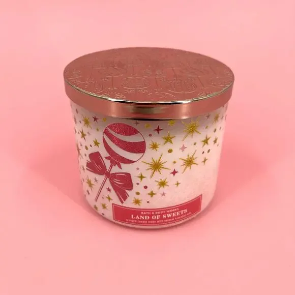 Land of Sweets 3 Wick Candle Bath and Body Works Sugared Pomegranate 14.5 oz - Picture 2 of 3